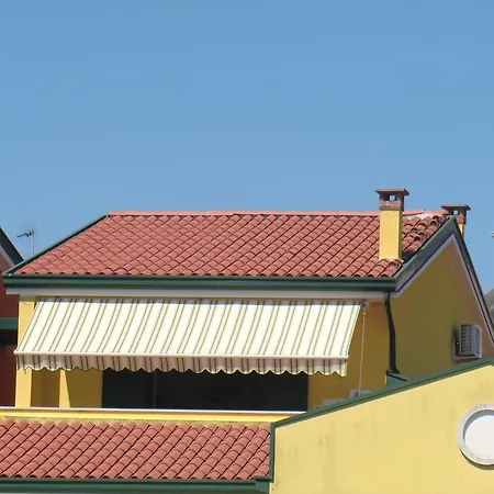 Apartment Villaggio Dei Fiori Con Piscina Caorle