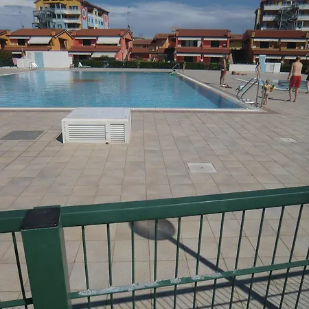 Villaggio Dei Fiori Con Piscina * Caorle