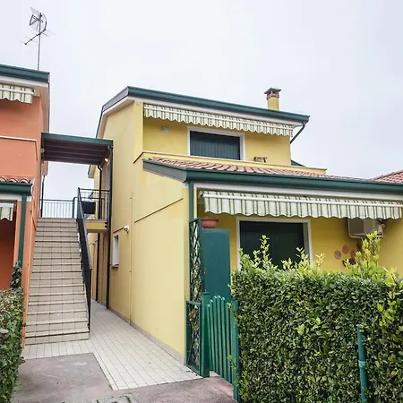 Villaggio Dei Fiori Con Piscina * Caorle