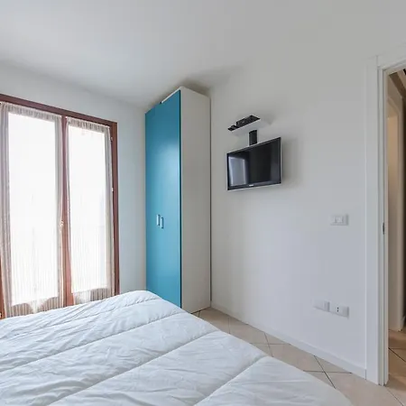 Villaggio Dei Fiori Con Piscina Apartment *